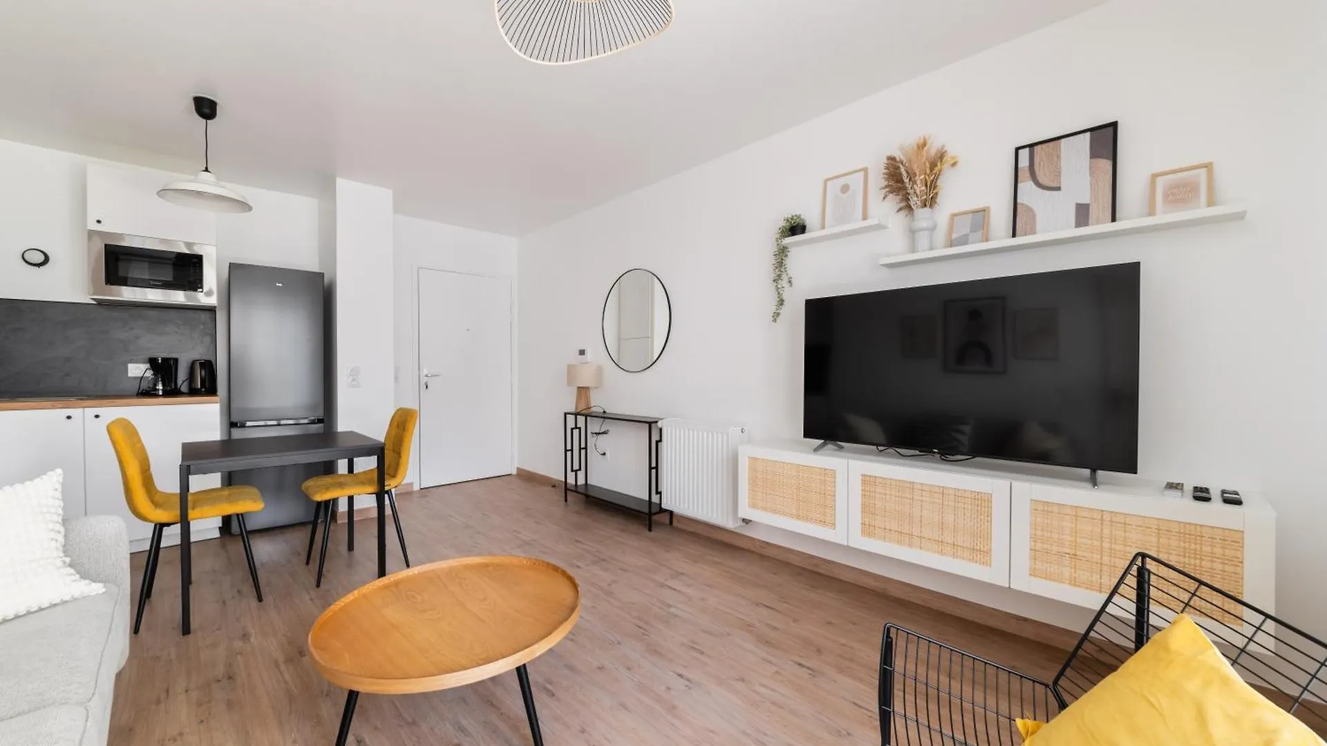 Apartment Appartement Cosy Avec Terrasse Aux Portes De Paris Villejuif